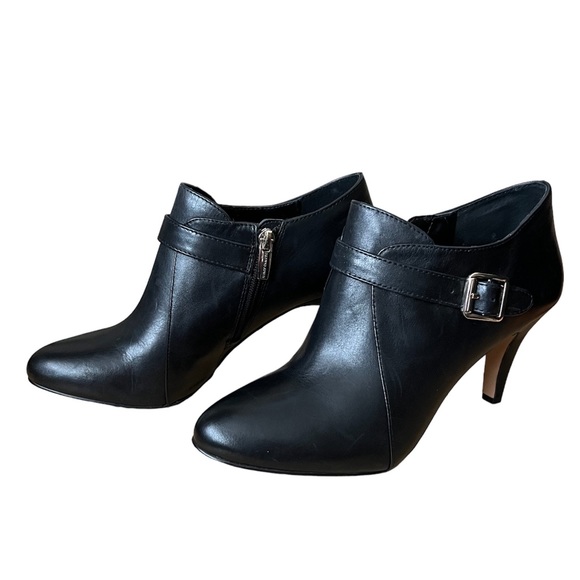 New Vince Camuto Women’s NEW Vonilesa Black Ankle Bootie size 9.5 - Picture 1 of 17